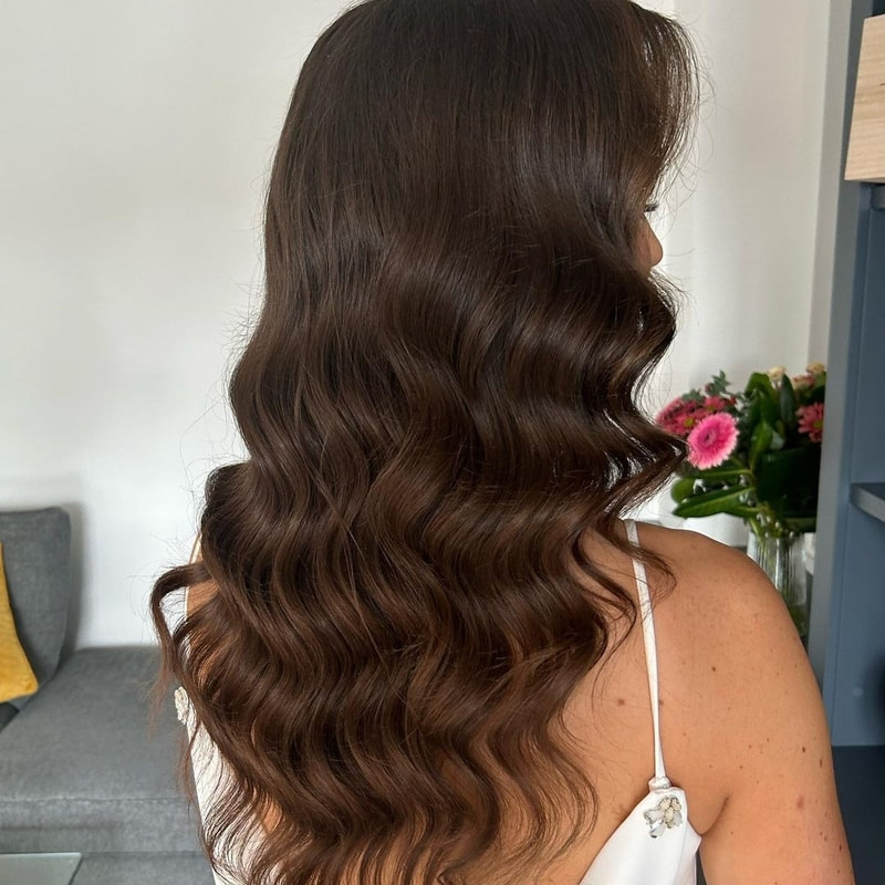 Do you need a wedding hair stylist in Estepona on the Costa del Sol? click here and make an appointment