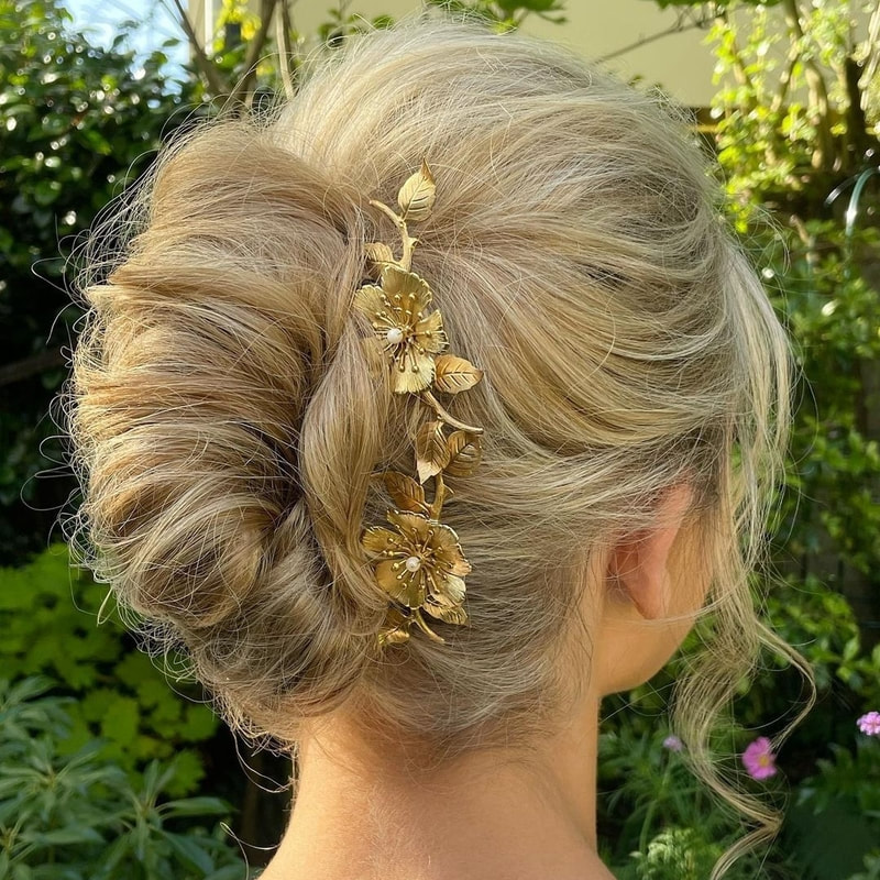 Do you need a wedding hair stylist in Sotogrande on the Costa del Sol? click here and make an appointment